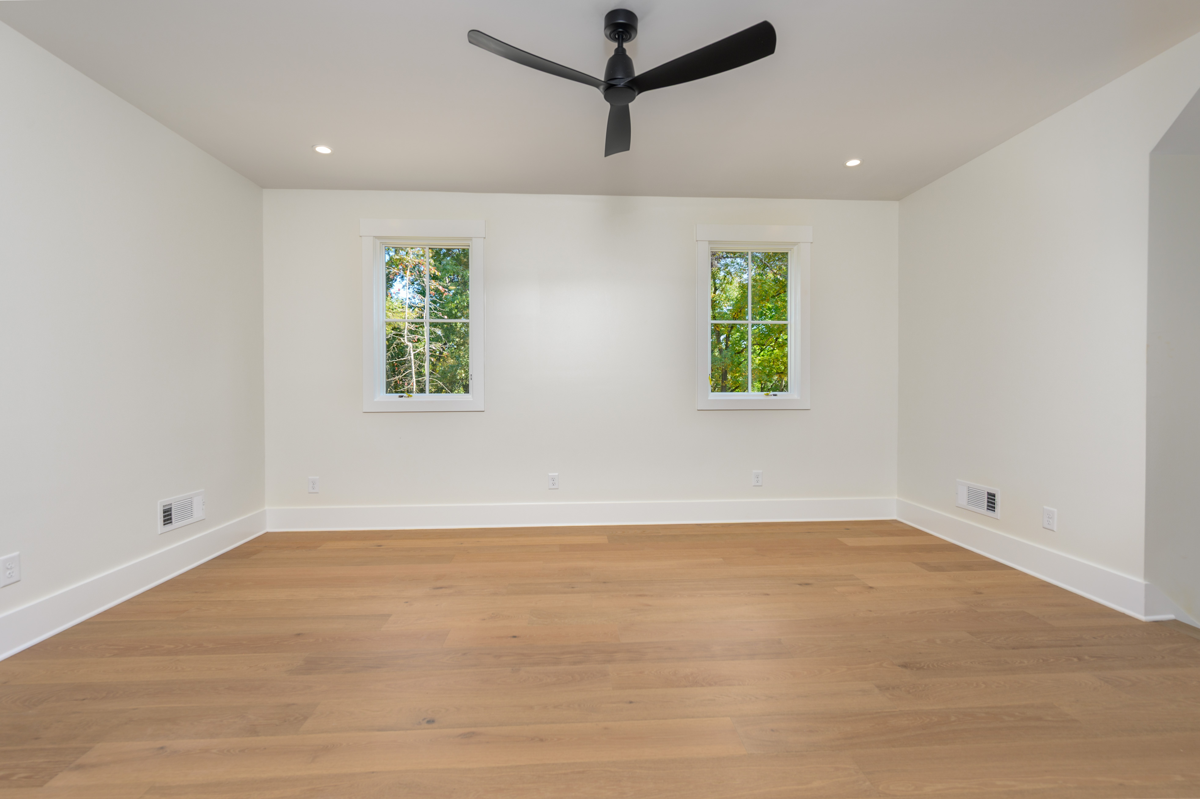 1050 Maple Ridge Way image 42
